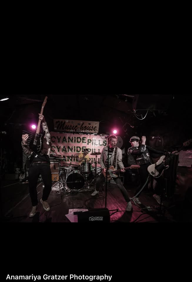 Cyanide Pills & The 50 Kaitanz / Hamburg - Hafenklang - Goldener Salon