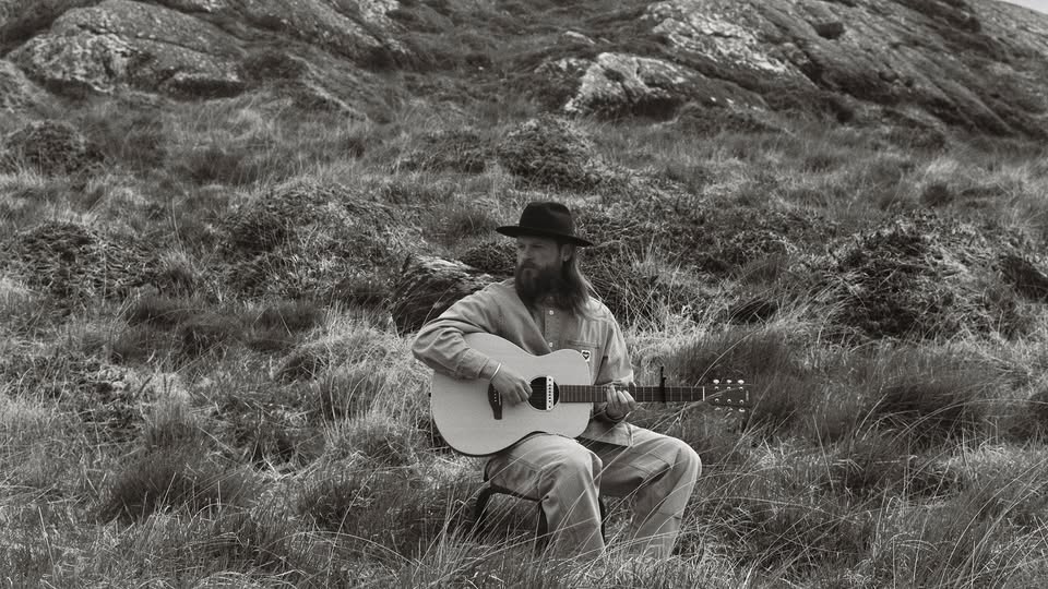 Ian Hooper - On Tour April 2027