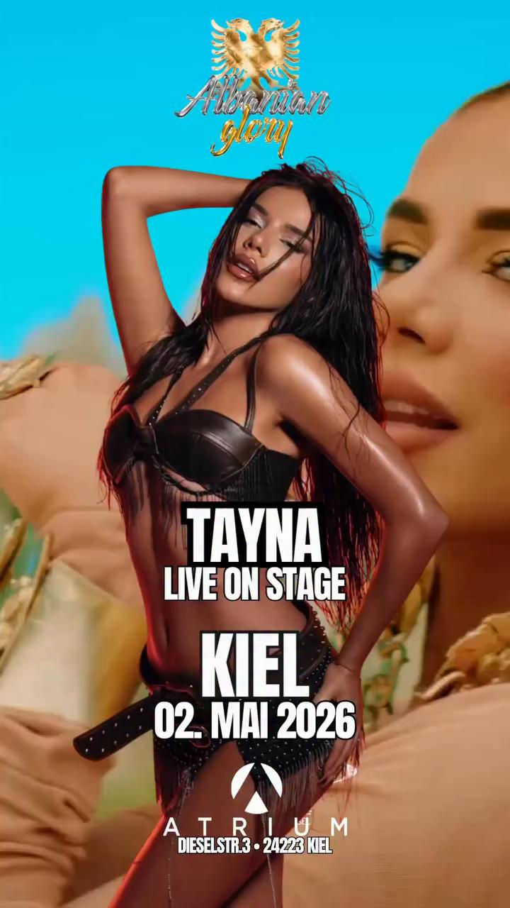 Tayna Live on Stage
